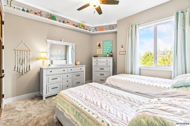 16421 S 36th Street, Bellevue, NE 68123