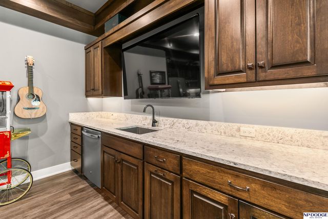 16421 S 36th Street, Bellevue, NE 68123