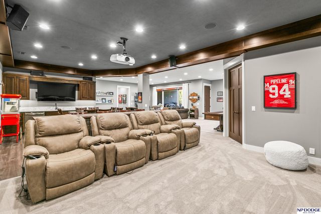 16421 S 36th Street, Bellevue, NE 68123