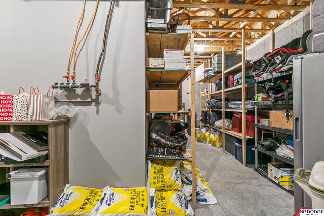 16421 S 36th Street, Bellevue, NE 68123