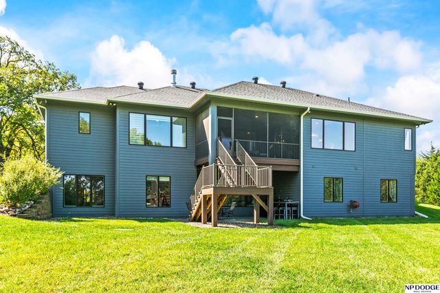 16421 S 36th Street, Bellevue, NE 68123