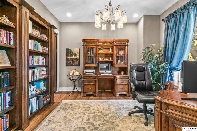 16421 S 36th Street, Bellevue, NE 68123