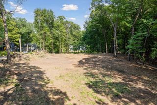 601 Fox Hill Drive, Chanhassen, MN 55317