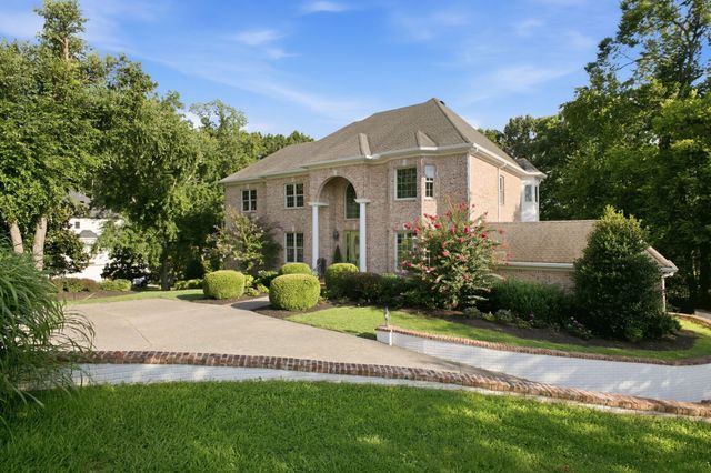 9619 Deer Track Ct, Brentwood, TN 37027
