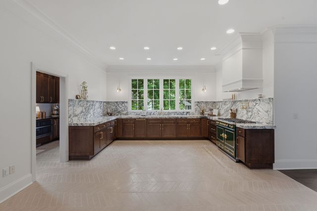 9619 Deer Track Ct, Brentwood, TN 37027