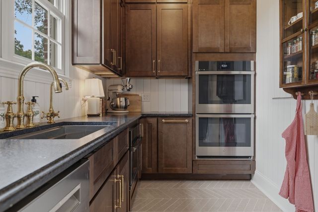 9619 Deer Track Ct, Brentwood, TN 37027