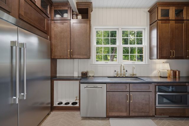 9619 Deer Track Ct, Brentwood, TN 37027