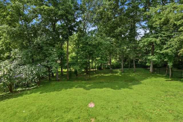 9619 Deer Track Ct, Brentwood, TN 37027