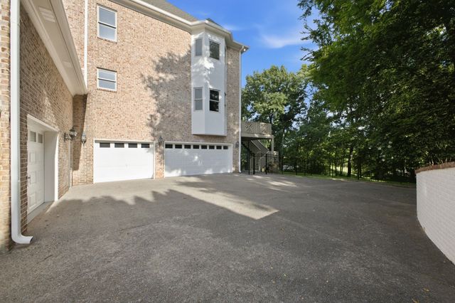 9619 Deer Track Ct, Brentwood, TN 37027