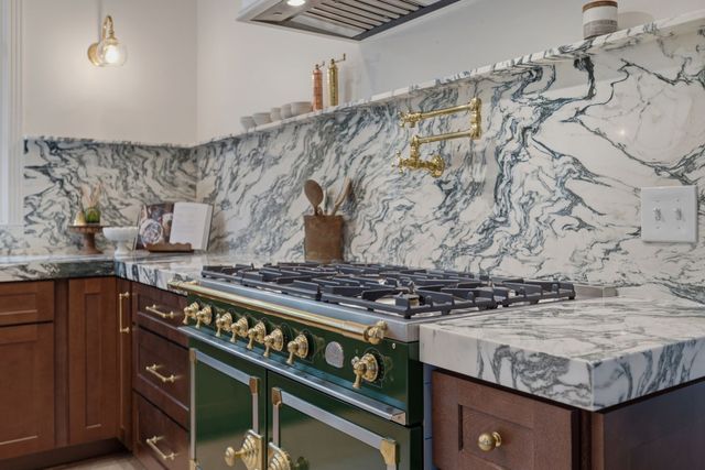 9619 Deer Track Ct, Brentwood, TN 37027