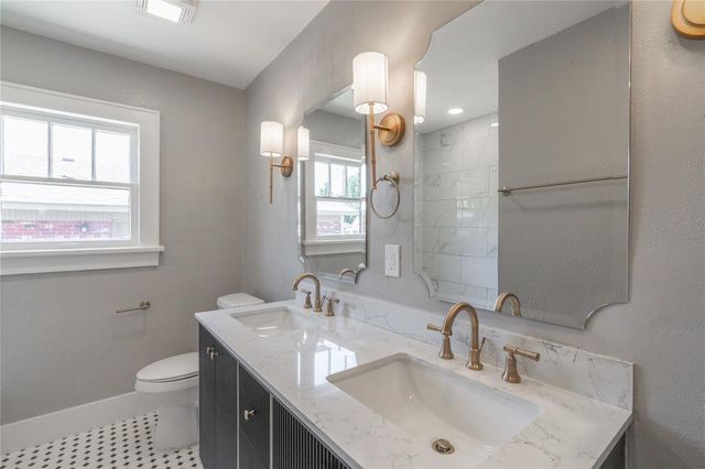 2301 N Kelham Avenue, Oklahoma City, OK 73111