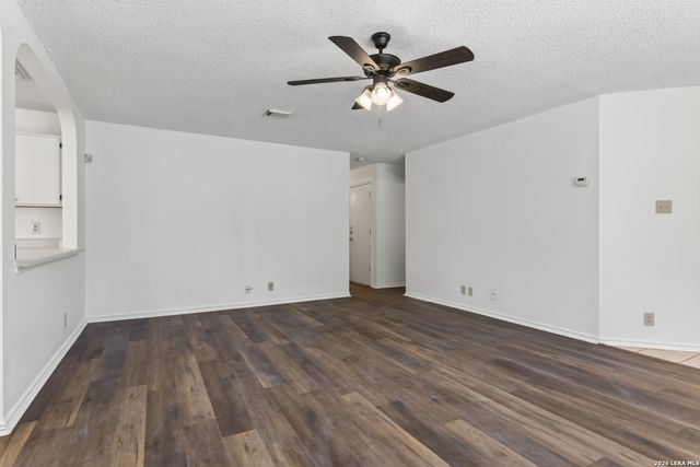 13142 Woller Path, San Antonio, TX 78249
