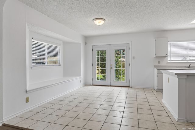13142 Woller Path, San Antonio, TX 78249