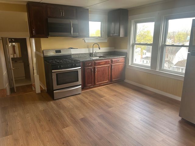 118 Longwood 3, Brockton, MA 02302