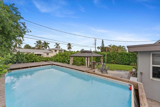 1710 Katherine Court, Lake Worth, FL 33461