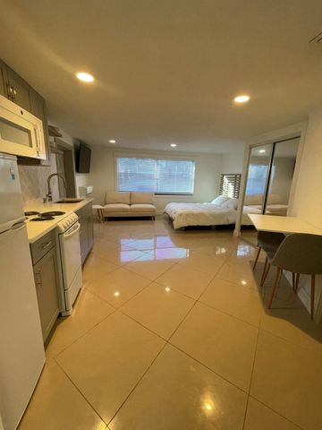 1710 Katherine Court, Lake Worth, FL 33461