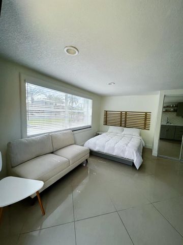 1710 Katherine Court, Lake Worth, FL 33461