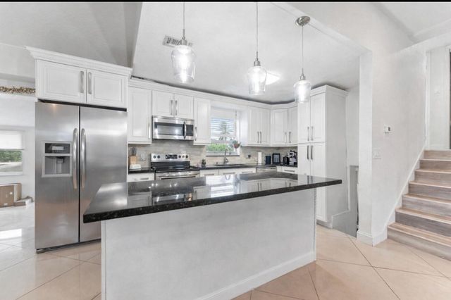 1710 Katherine Court, Lake Worth, FL 33461