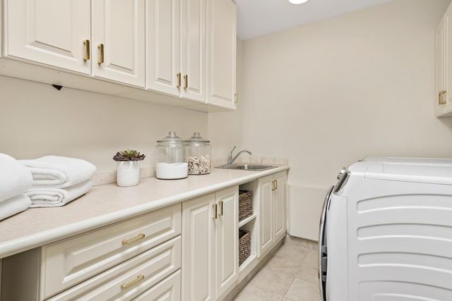 60 Linaria Way, Portola Valley, CA 94028