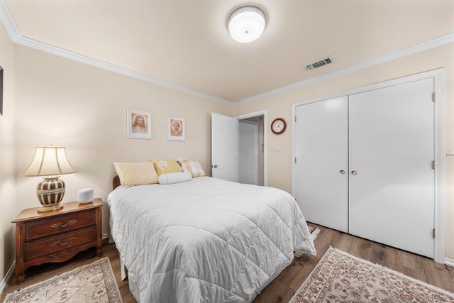 5032 Lake Shore Drive, Waco, TX 76710