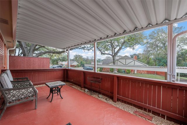 5032 Lake Shore Drive, Waco, TX 76710