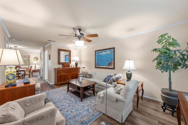 5032 Lake Shore Drive, Waco, TX 76710