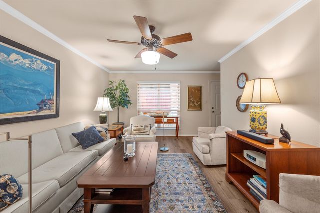 5032 Lake Shore Drive, Waco, TX 76710