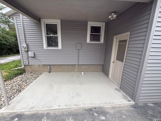 4107 Fahlsing Road, Woodburn, IN 46797