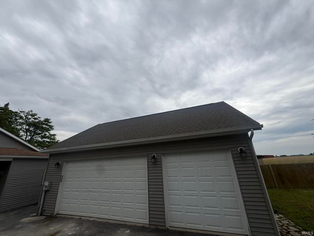 4107 Fahlsing Road, Woodburn, IN 46797