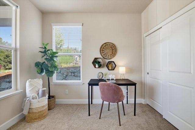 10430 Rubicon Ct, Grass Valley, CA 95949