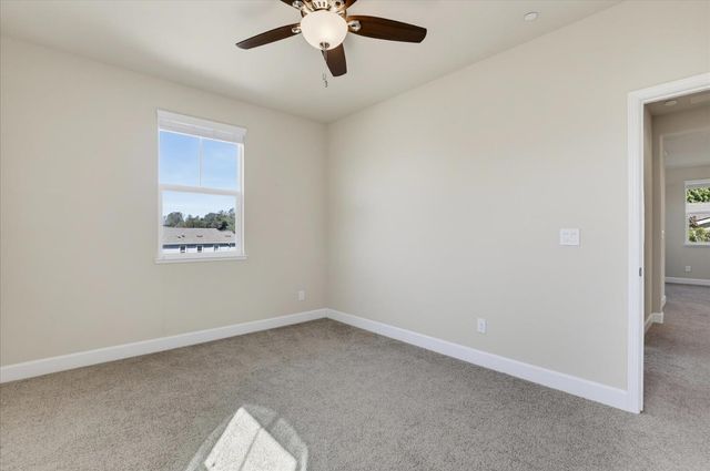 10430 Rubicon Ct, Grass Valley, CA 95949