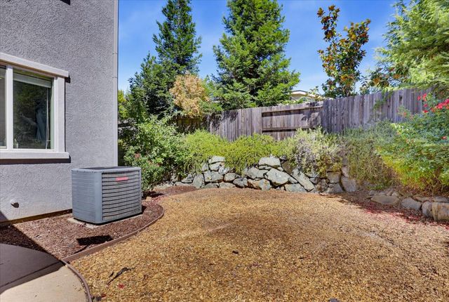 10430 Rubicon Ct, Grass Valley, CA 95949