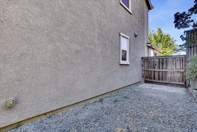 10430 Rubicon Ct, Grass Valley, CA 95949