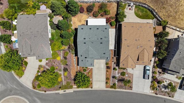 10430 Rubicon Ct, Grass Valley, CA 95949