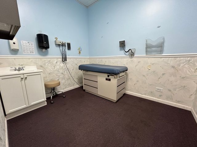 229 W GRAND Avenue v, Bensenville, IL 60106