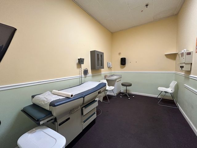 229 W GRAND Avenue v, Bensenville, IL 60106