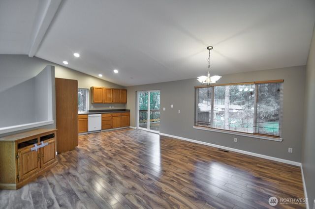 4201 Arbor Court SE, Lacey, WA 98503