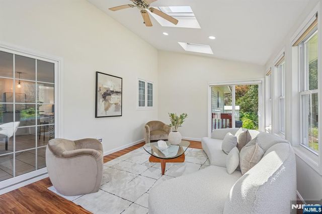 15 Bethany Circle, Closter, NJ 07624