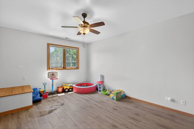 24556 S Independence Boulevard, Crete, IL 60417