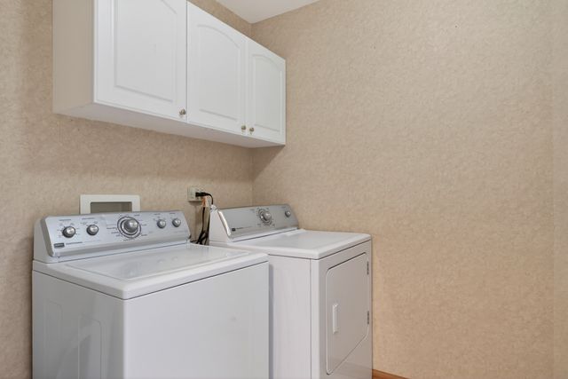 24556 S Independence Boulevard, Crete, IL 60417