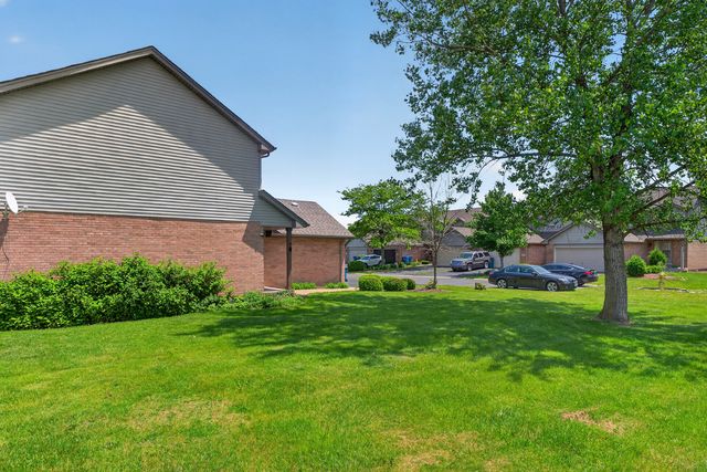 24556 S Independence Boulevard, Crete, IL 60417
