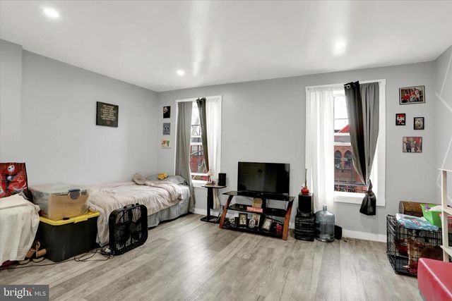 1444 MARKET ST, Harrisburg, PA 17103