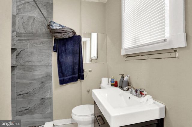 1444 MARKET ST, Harrisburg, PA 17103