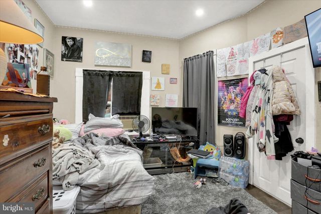 1444 MARKET ST, Harrisburg, PA 17103