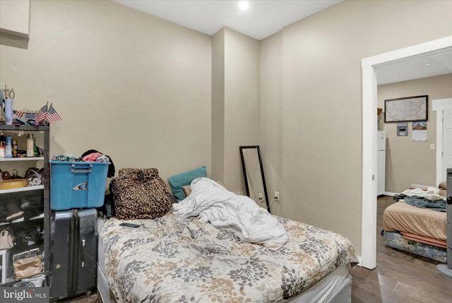 1444 MARKET ST, Harrisburg, PA 17103