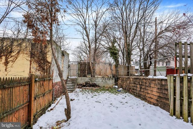 1444 MARKET ST, Harrisburg, PA 17103