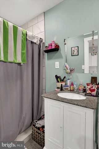 1444 MARKET ST, Harrisburg, PA 17103