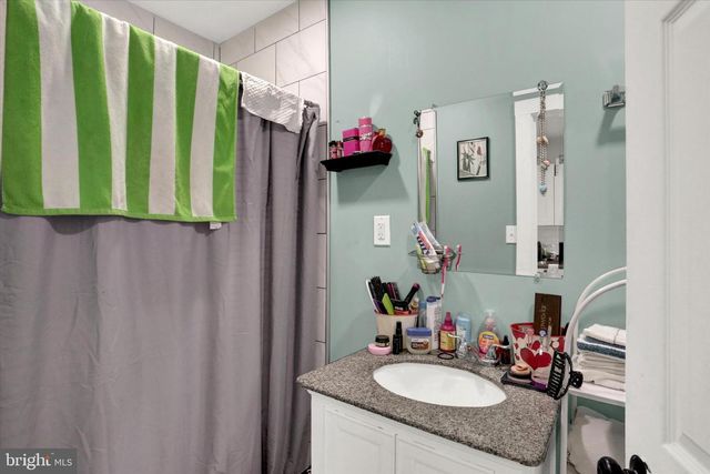 1444 MARKET ST, Harrisburg, PA 17103