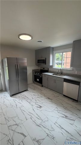 207 Mac Arthur Ave, Colonial Heights, VA 23834