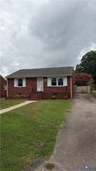 207 Mac Arthur Ave, Colonial Heights, VA 23834